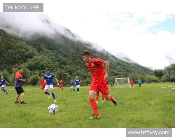 太阳神与川骑的巅峰对决谁能在赛场上笑到最后揭开荣耀之战的序幕
